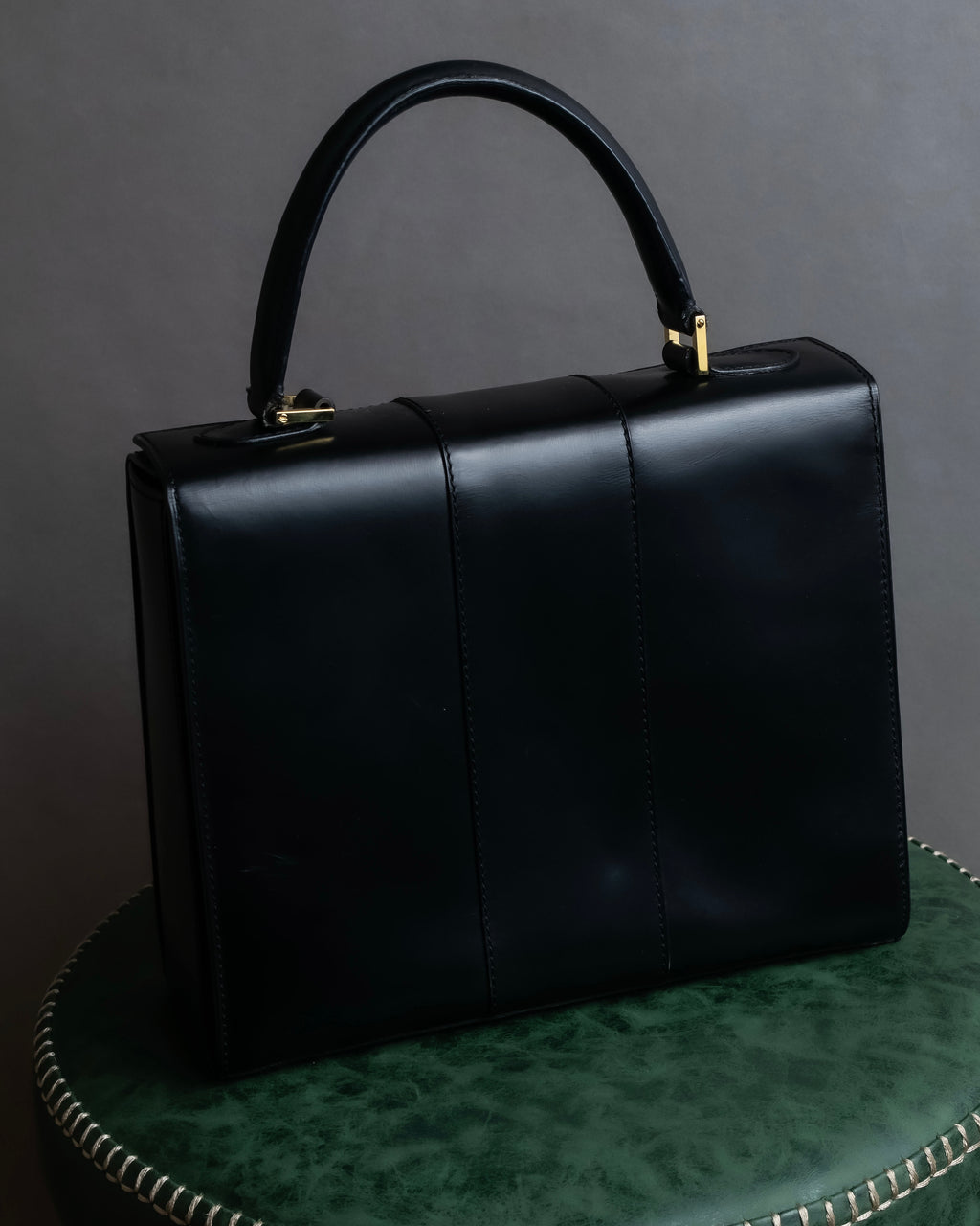 "CELINE" Ringlock design leather hand bag