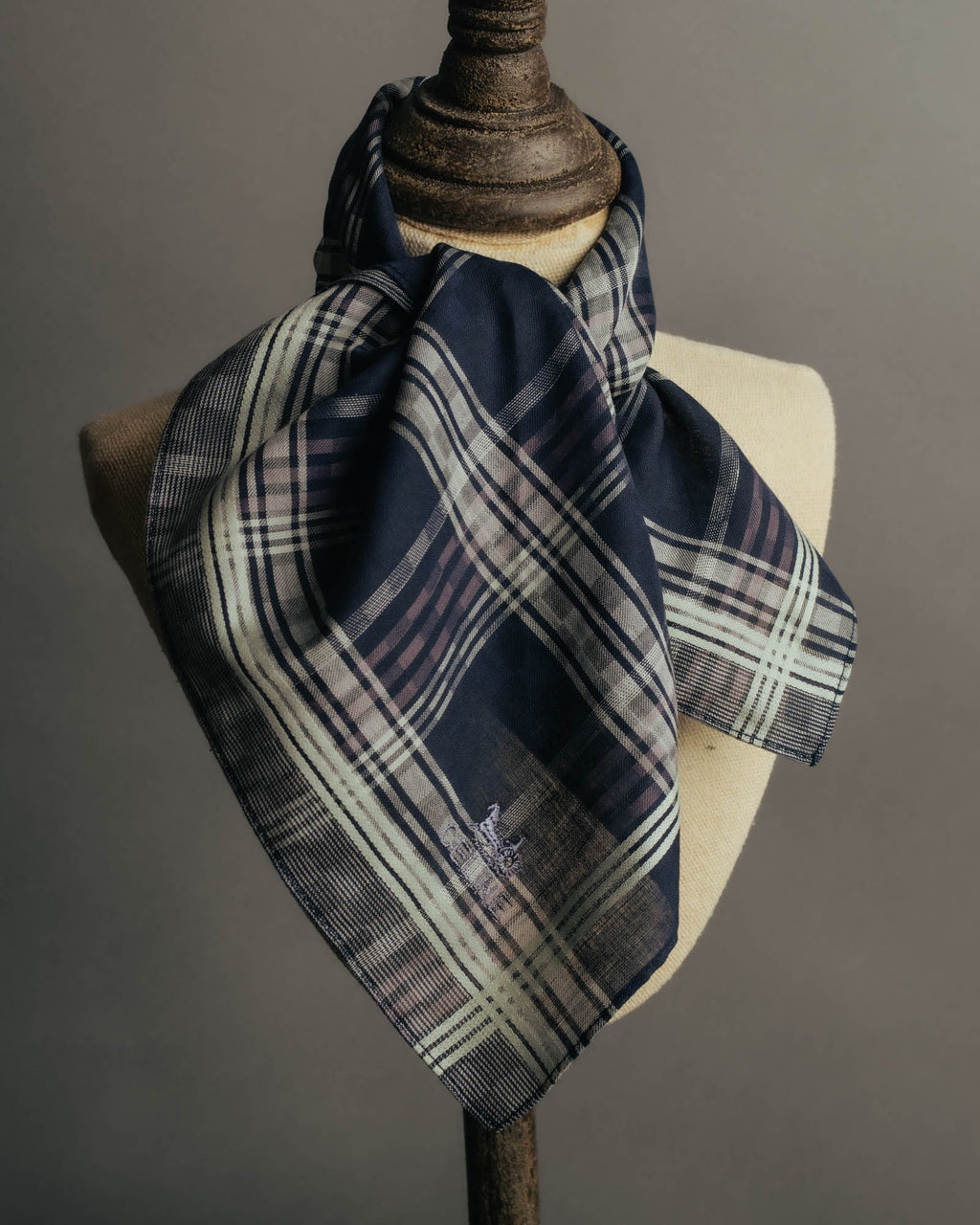 “CELINE” 90’s-00’s Plaid logo scarf