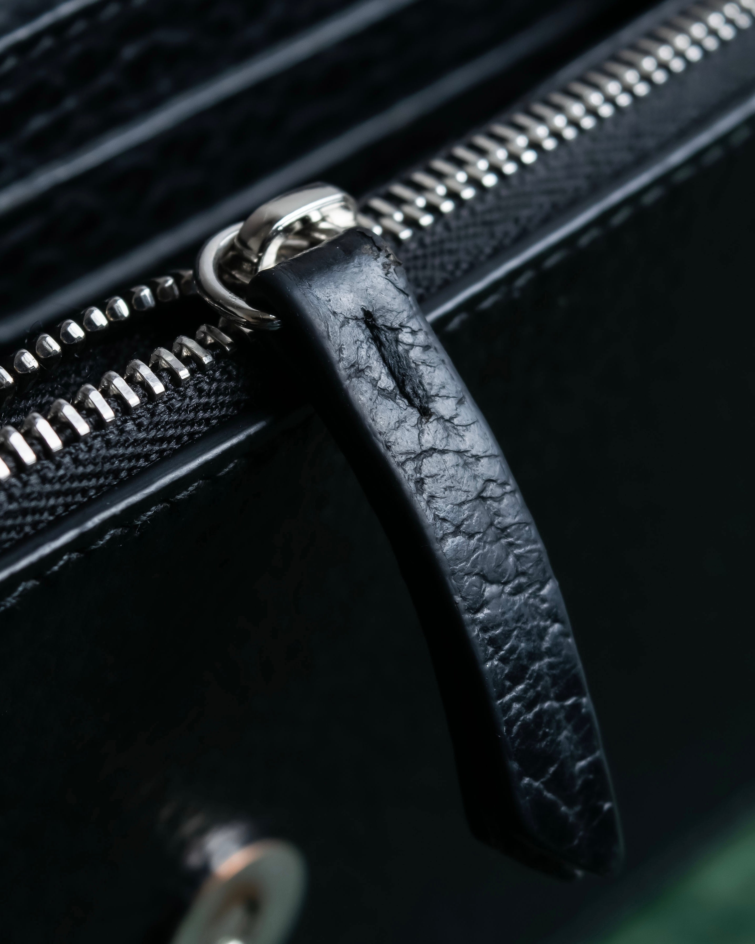 "MAISON MARGIELA" Calf leather chain shoulder wallet bag