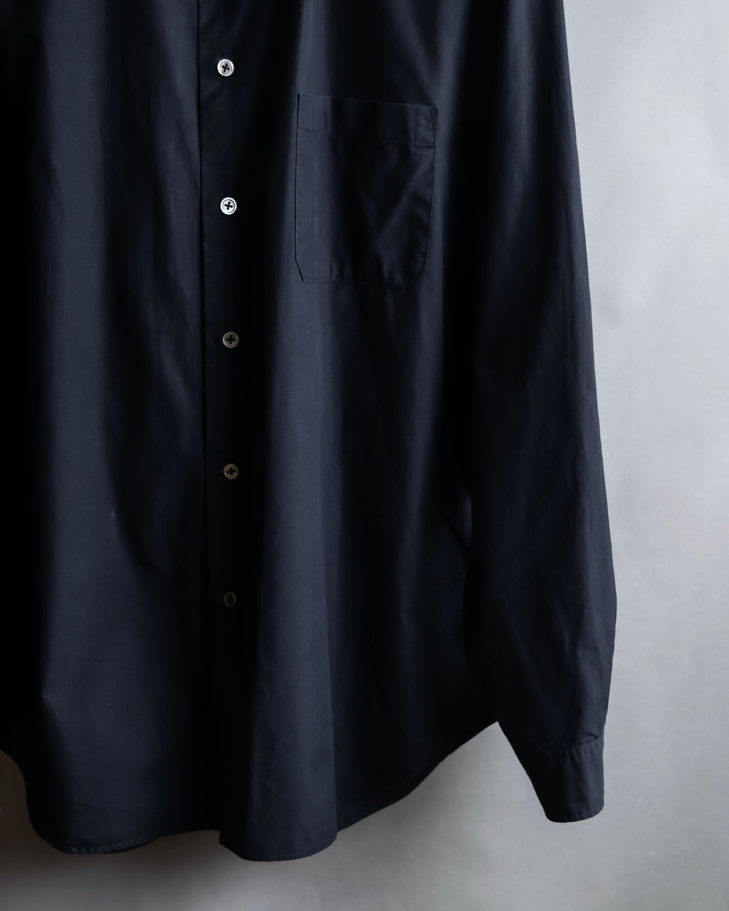 "Yohji Yamamoto COSTUME d’HOMME" Minimal detail cotton poplin black shirt
