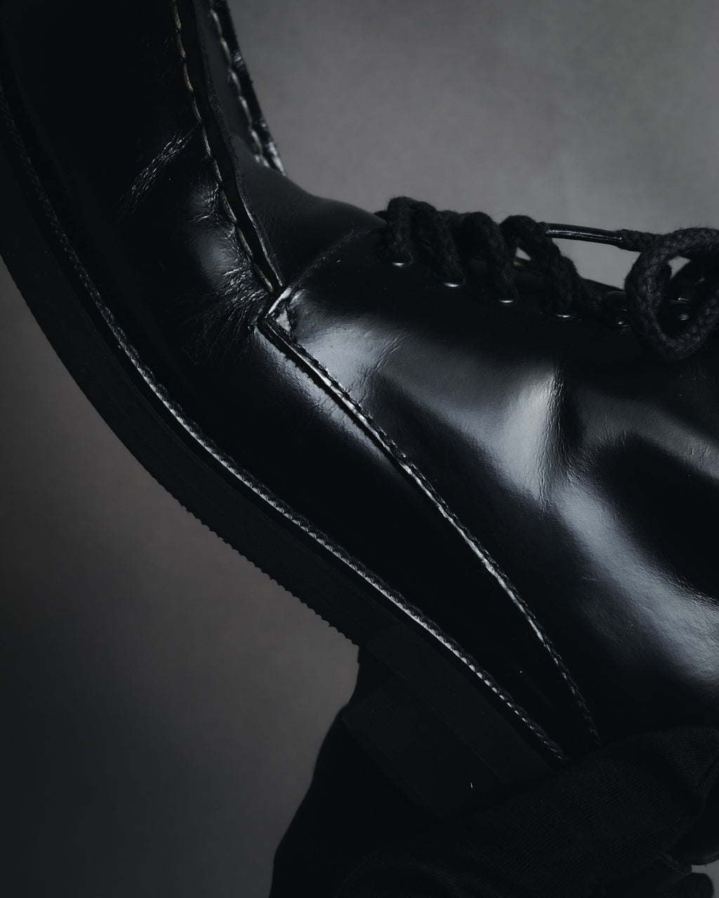"Yohji Yamamoto FEMME" Lace-up leather ankle boots