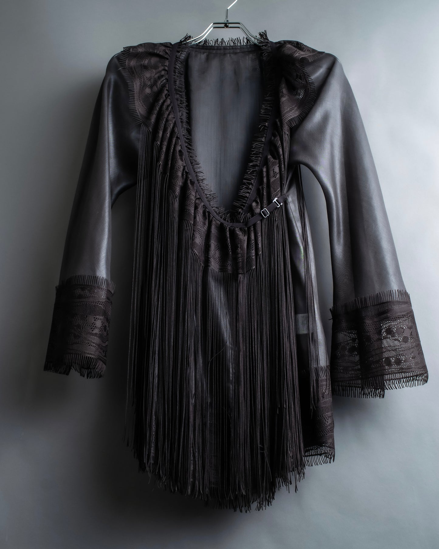 "ISSEY MIYAKE" Fringe design embroidered jacket