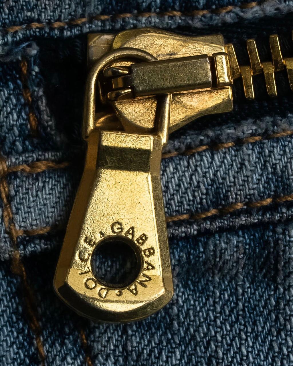 "Dolce & Gabbana" Gold zip detail distressed straight denim