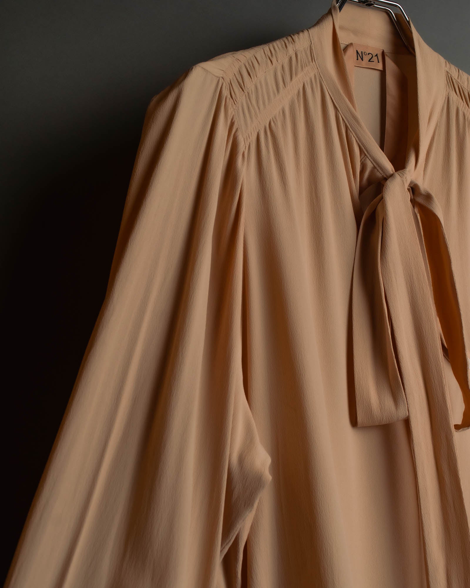 "N°21" 2020's Asymmetric bow tie acetate silk blouse