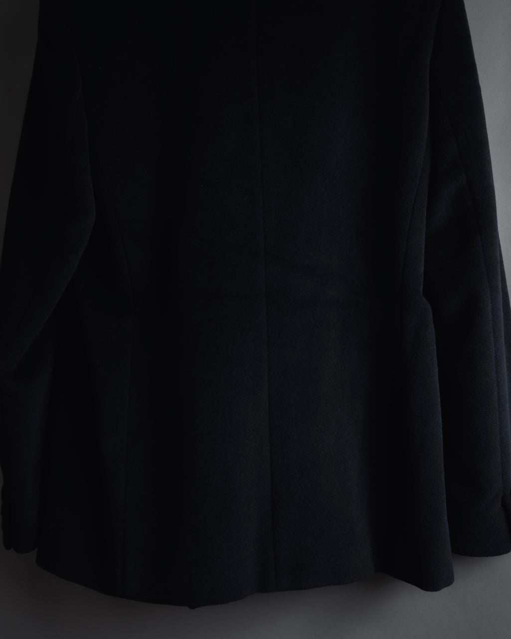 Abrigo doble botonadura estilo pea coat de los años 90-00 de "Max Mara"