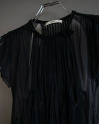 "PRADA" Gathered ribbon design puff sleeve dress