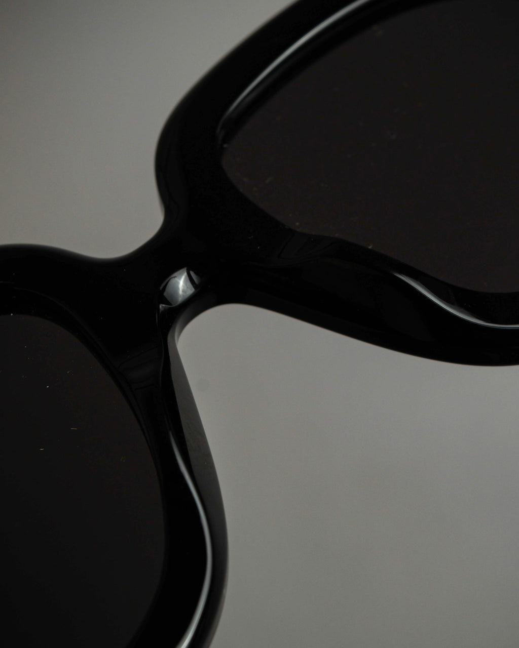 "LOEWE" Thick rim oval frame sunglasses