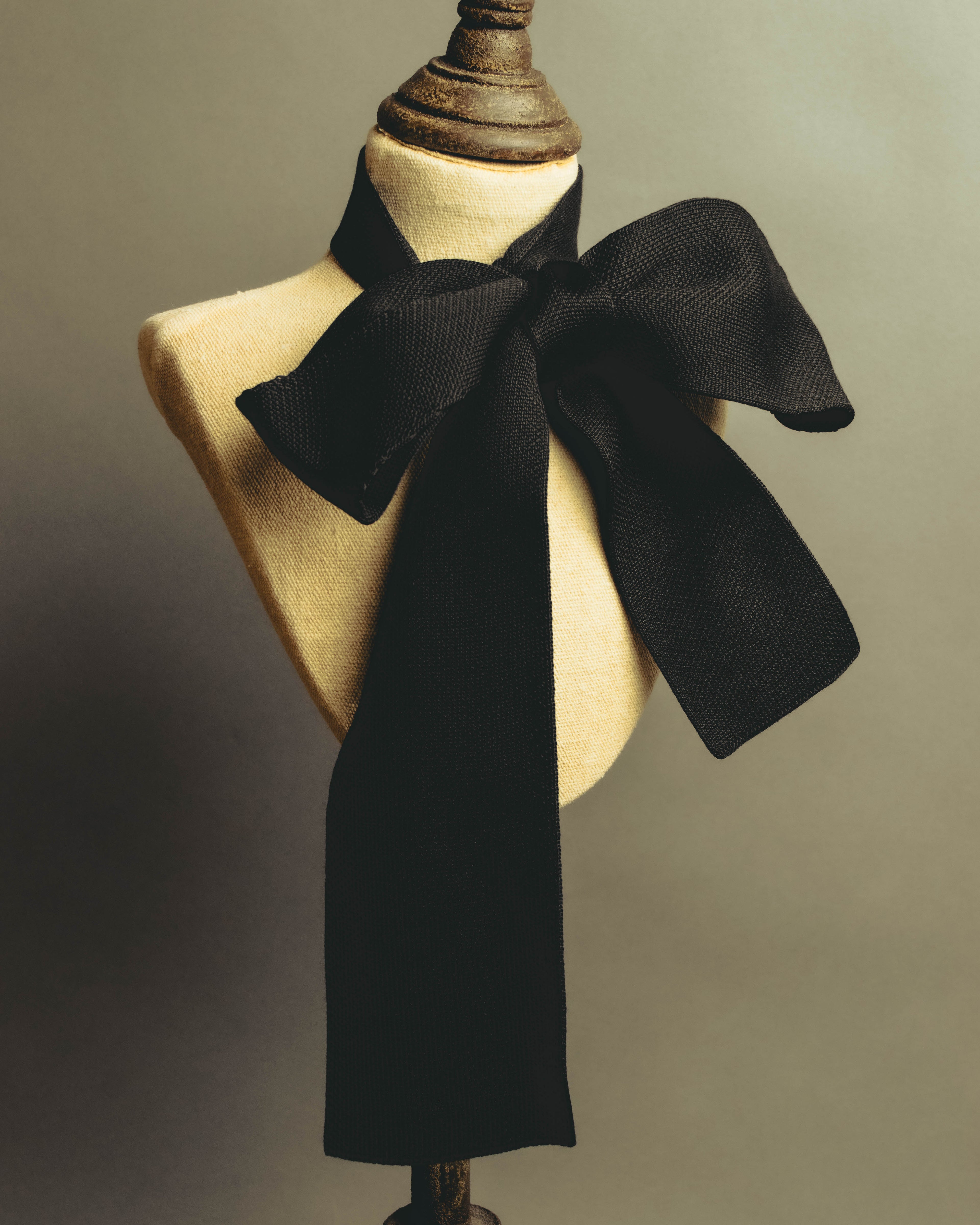 "Hermès" Black silk knit tie