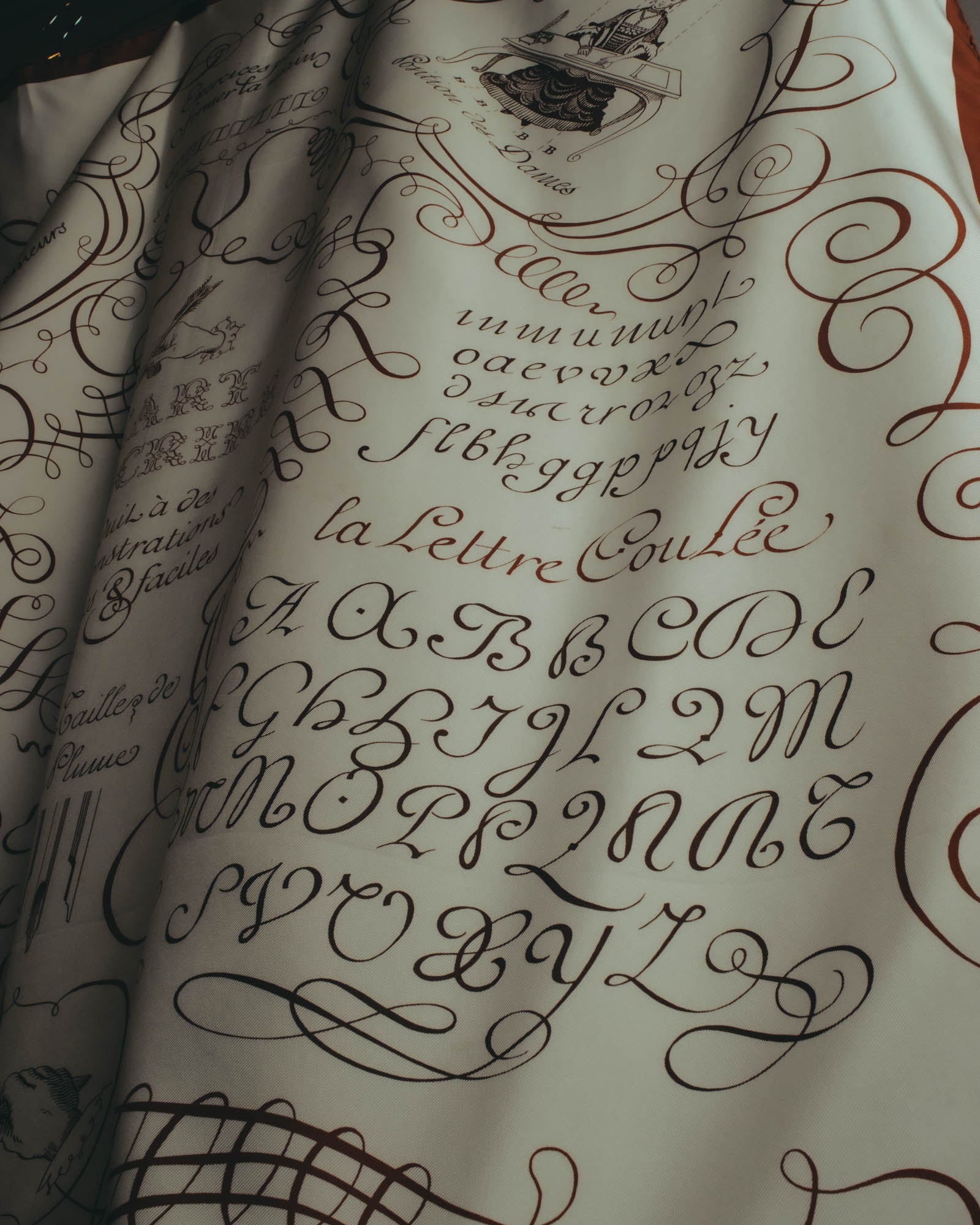 "Hermès" 90's Calligraphy print silk scarf