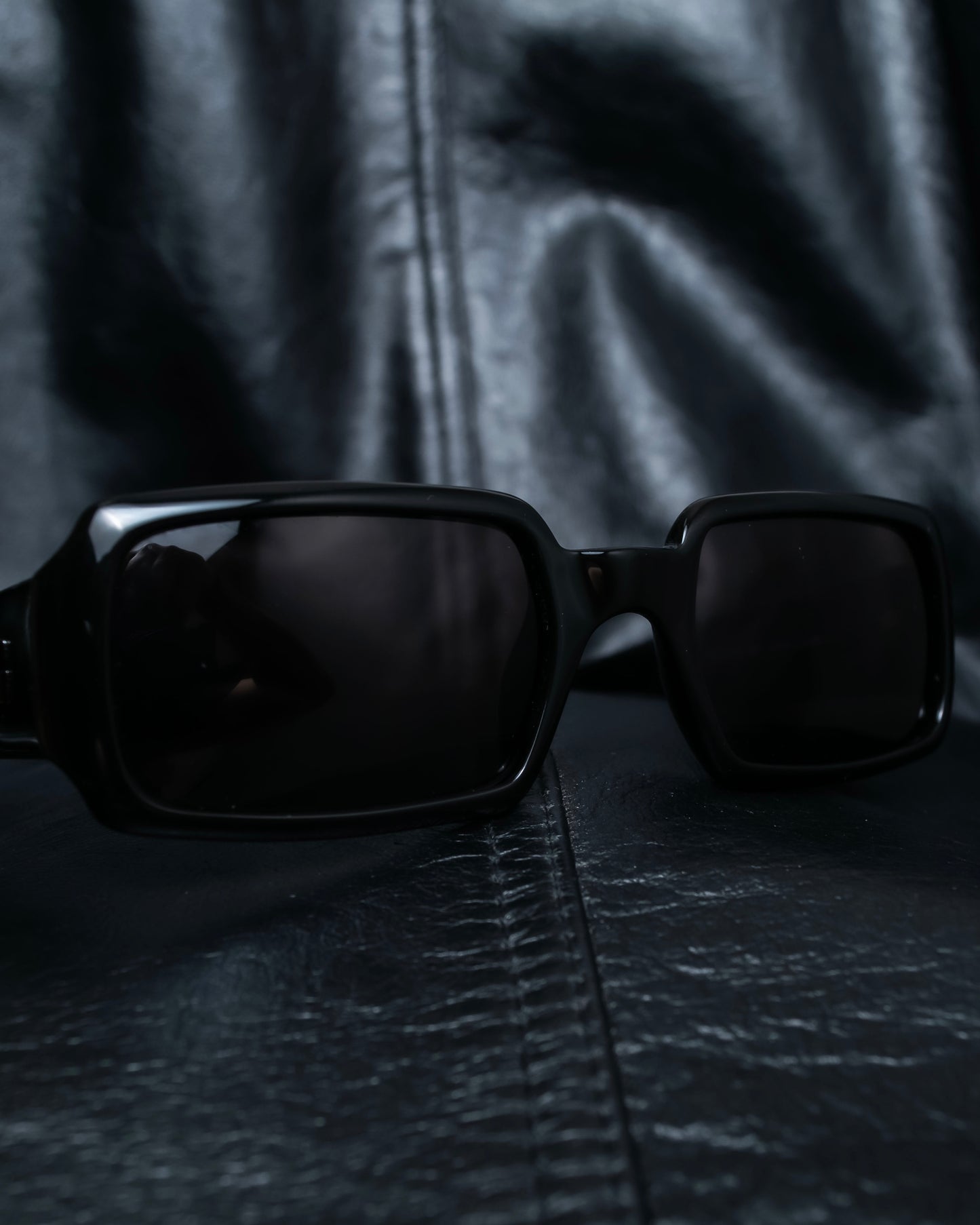 “GUCCI ”  G logo square flame sunglasses