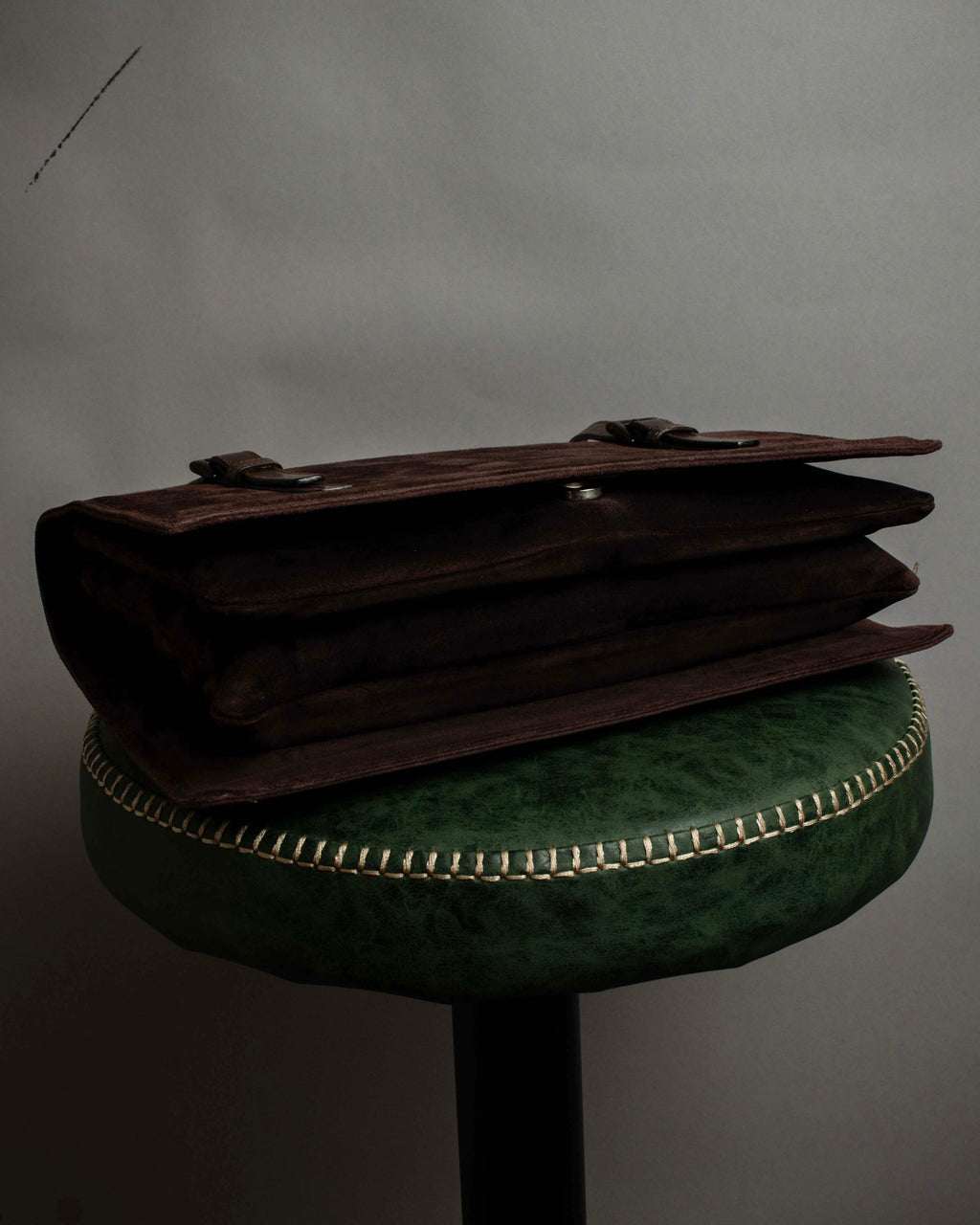 "PRADA" Leather loop strap design suede leather bag