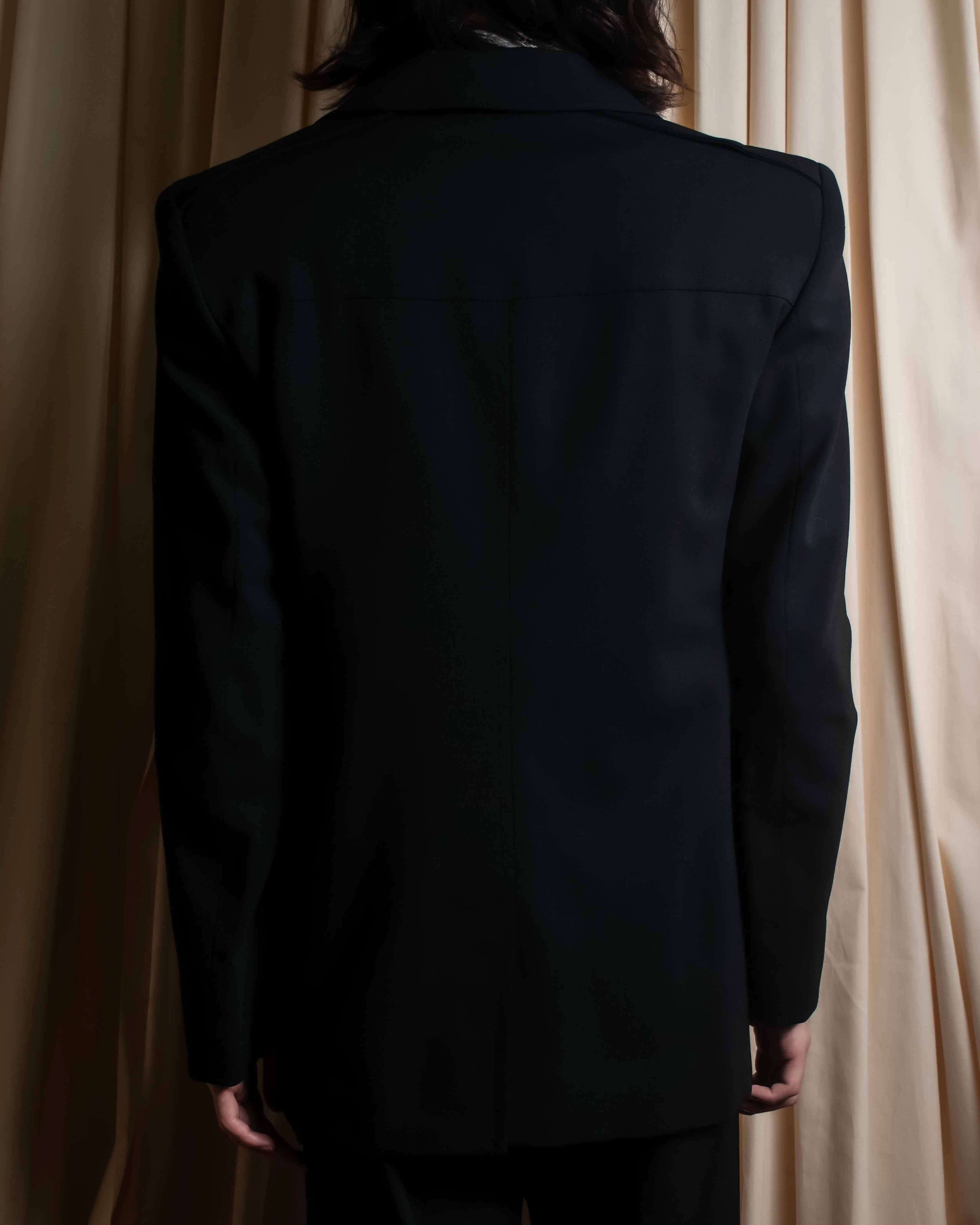 "GUCCI" 90's Beautiful draping fly-front tailored jacket