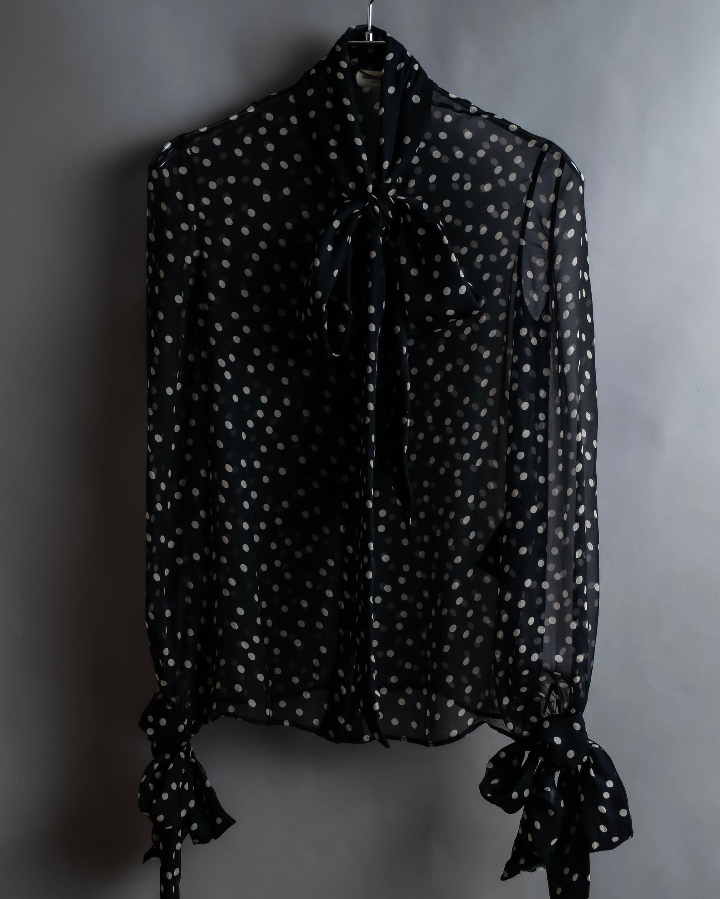 "Saint Laurent Paris 2020"
Ribbon detail polka dot pattern sheer shirt