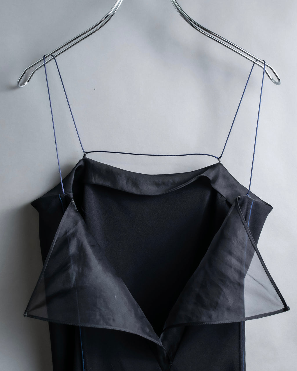 "BALENCIAGA" Piping material switching camisole