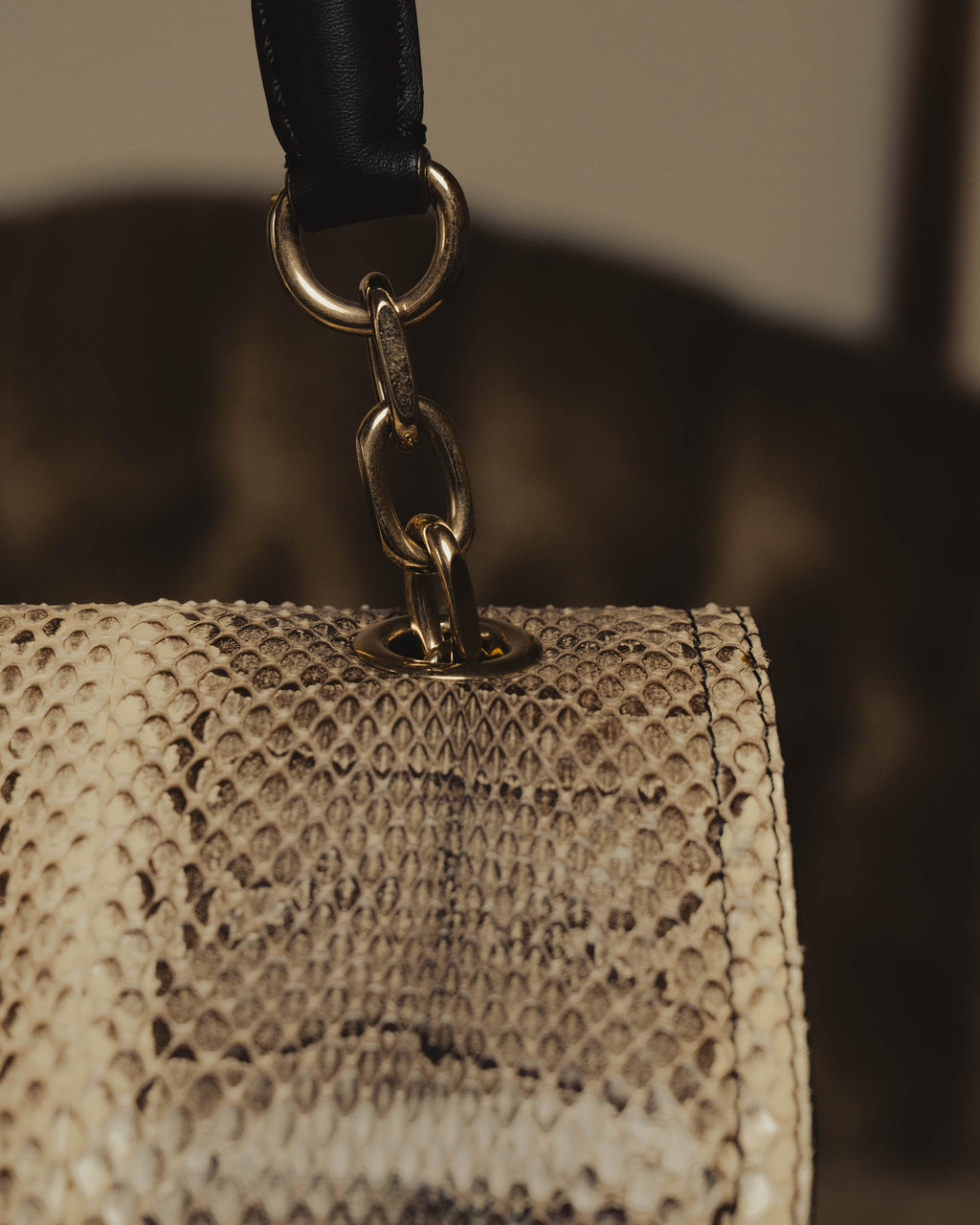 “Max Mara” Late 90’s-early 00’s exotic leather flap chain bag