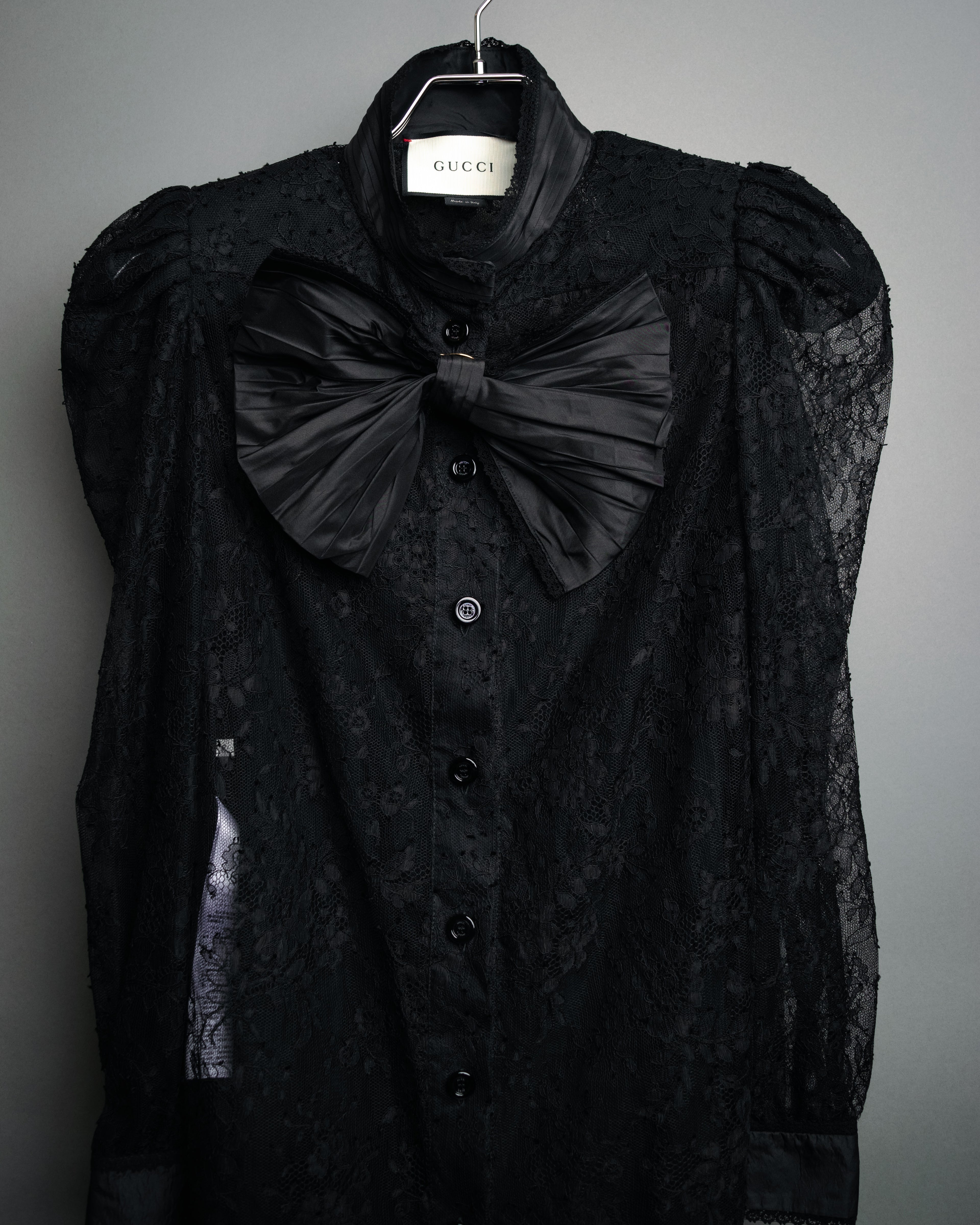 -SPECIAL- “GUCCI“ 2017-18 Fall winter lace bow blouse