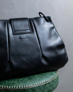 "GUCCI" Horizontal shape metal fittings design leather one shoulder bag