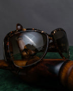 "GUCCI" Tortoiseshell butterfly frame sunglasses