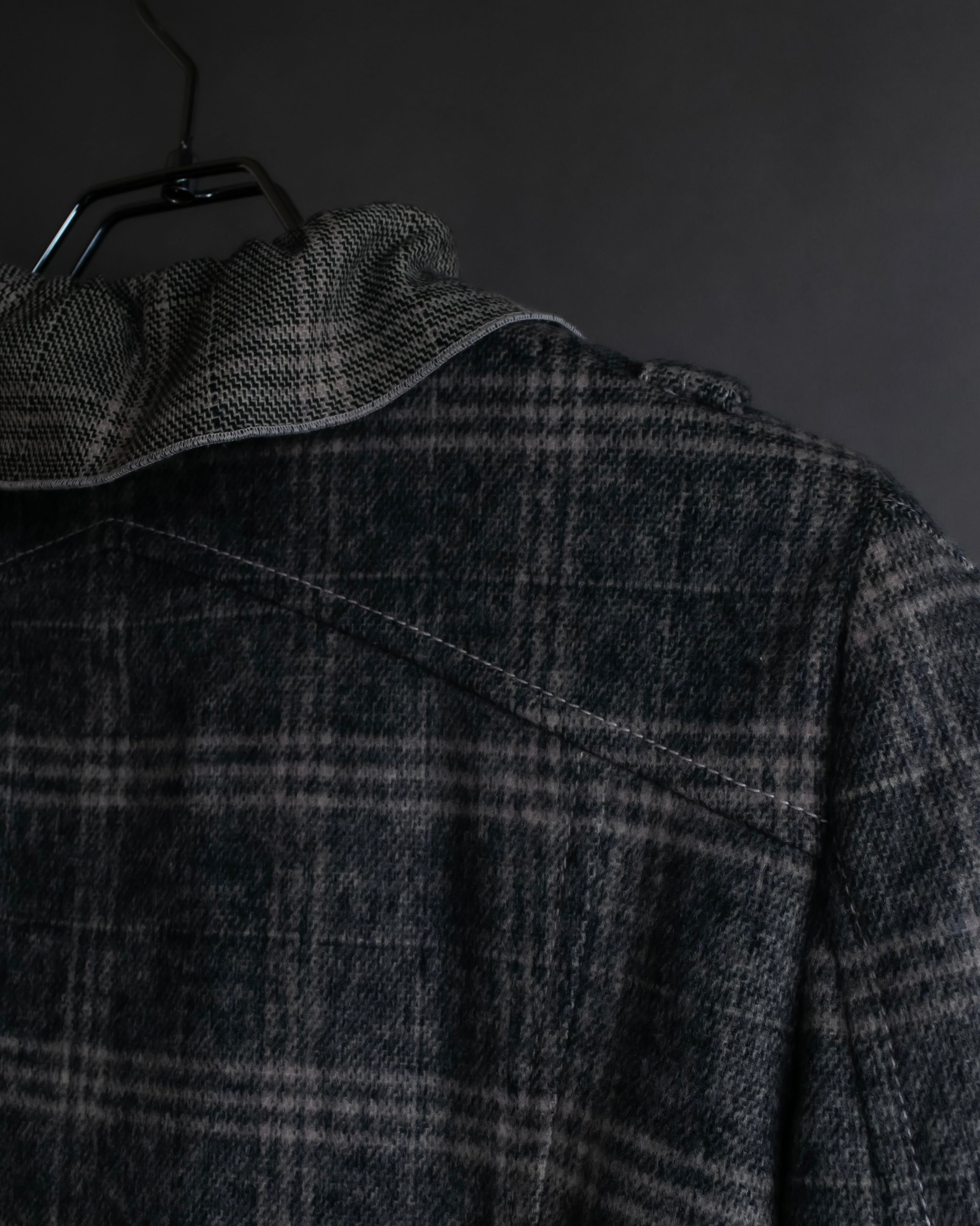 お取り置き分 "VALENTINO" Belted ruffle detail short jacket