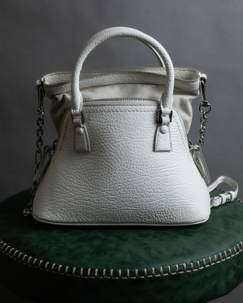 "MAISON MARGIELA" 5AC small white color 2way leather bag