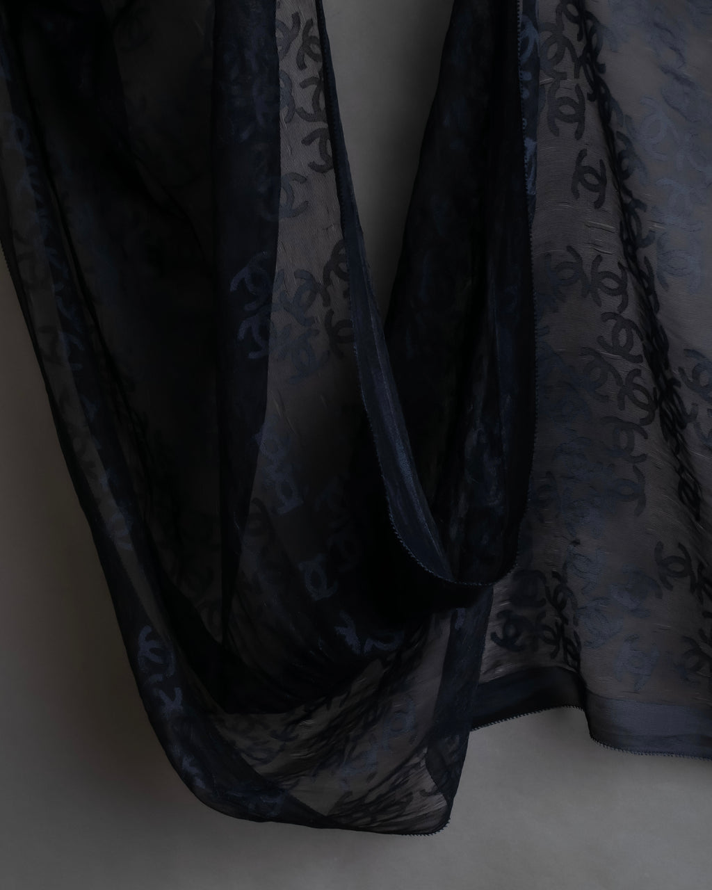"CHANEL" Coco Mark scattered sheer large scarf