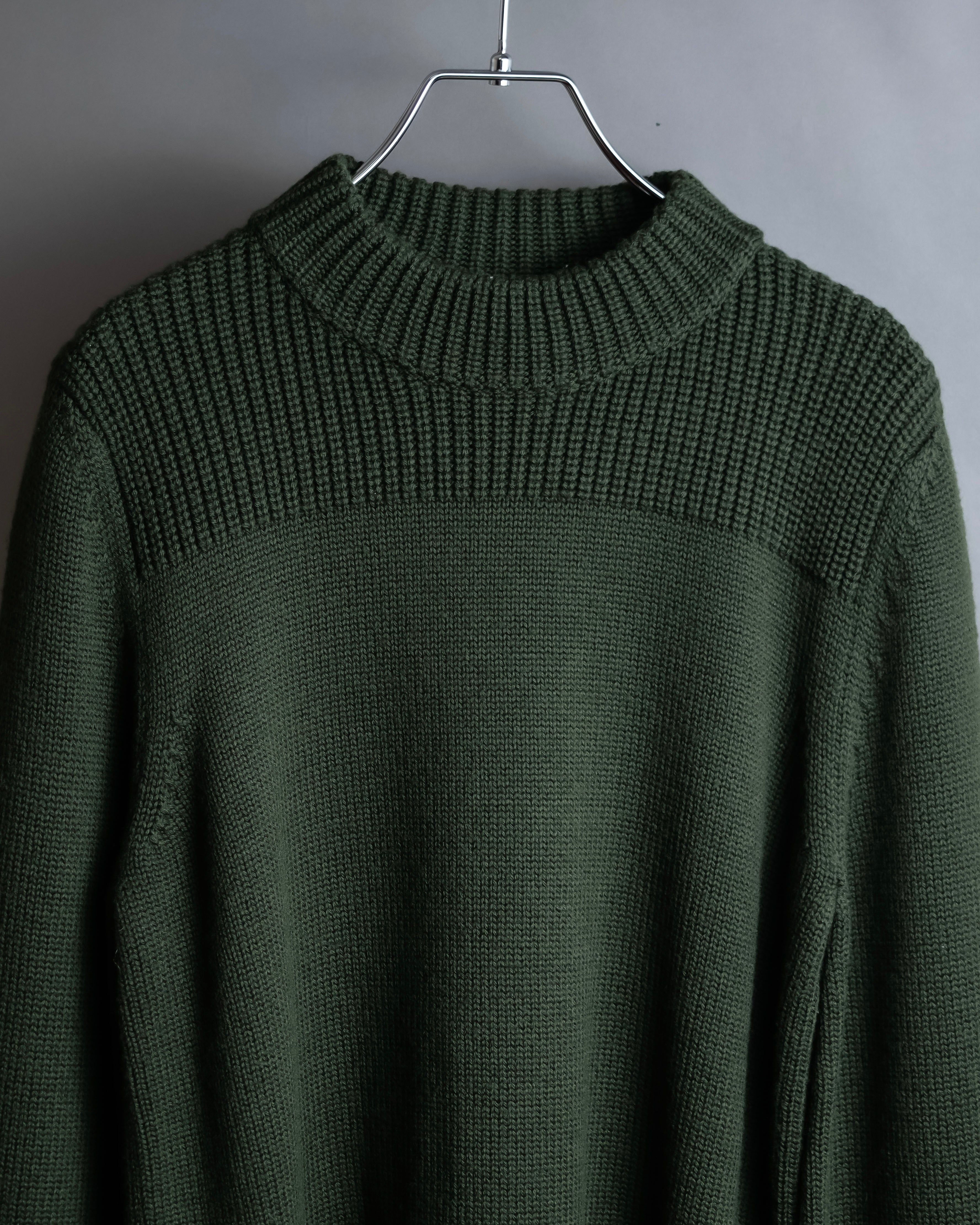 "MONCLER" Relaxed fit high neck lace change knit