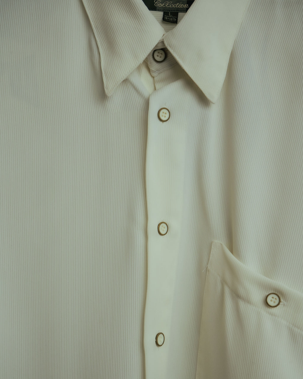 -MOOD Vintage Collections-
90’s Fine ridge ivory drape shirt