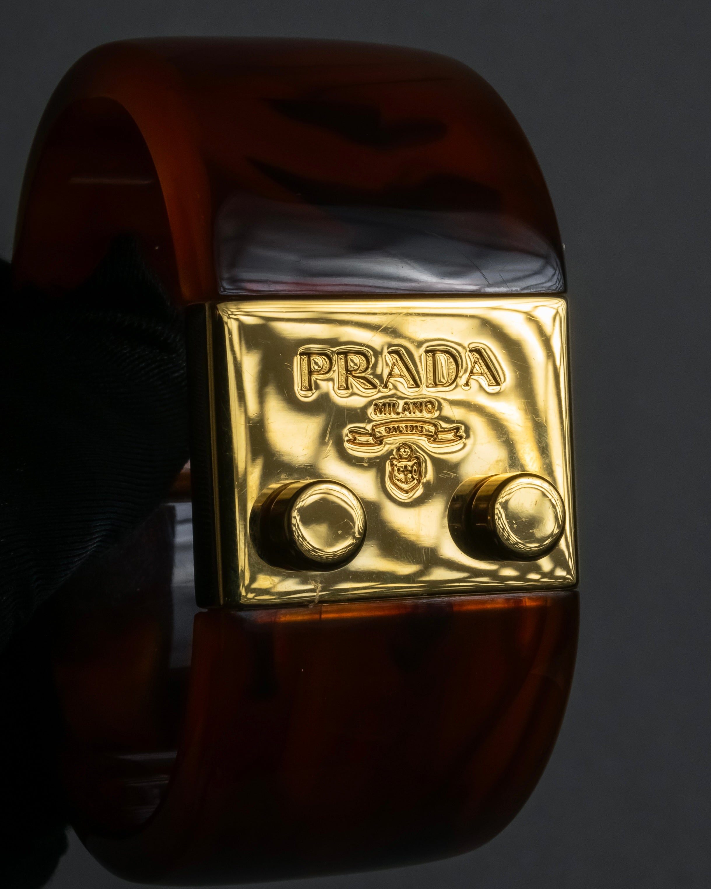 -MOOD Christmas Collections-
"PRADA" Miuccia Prada design tortoiseshell architectural bangle