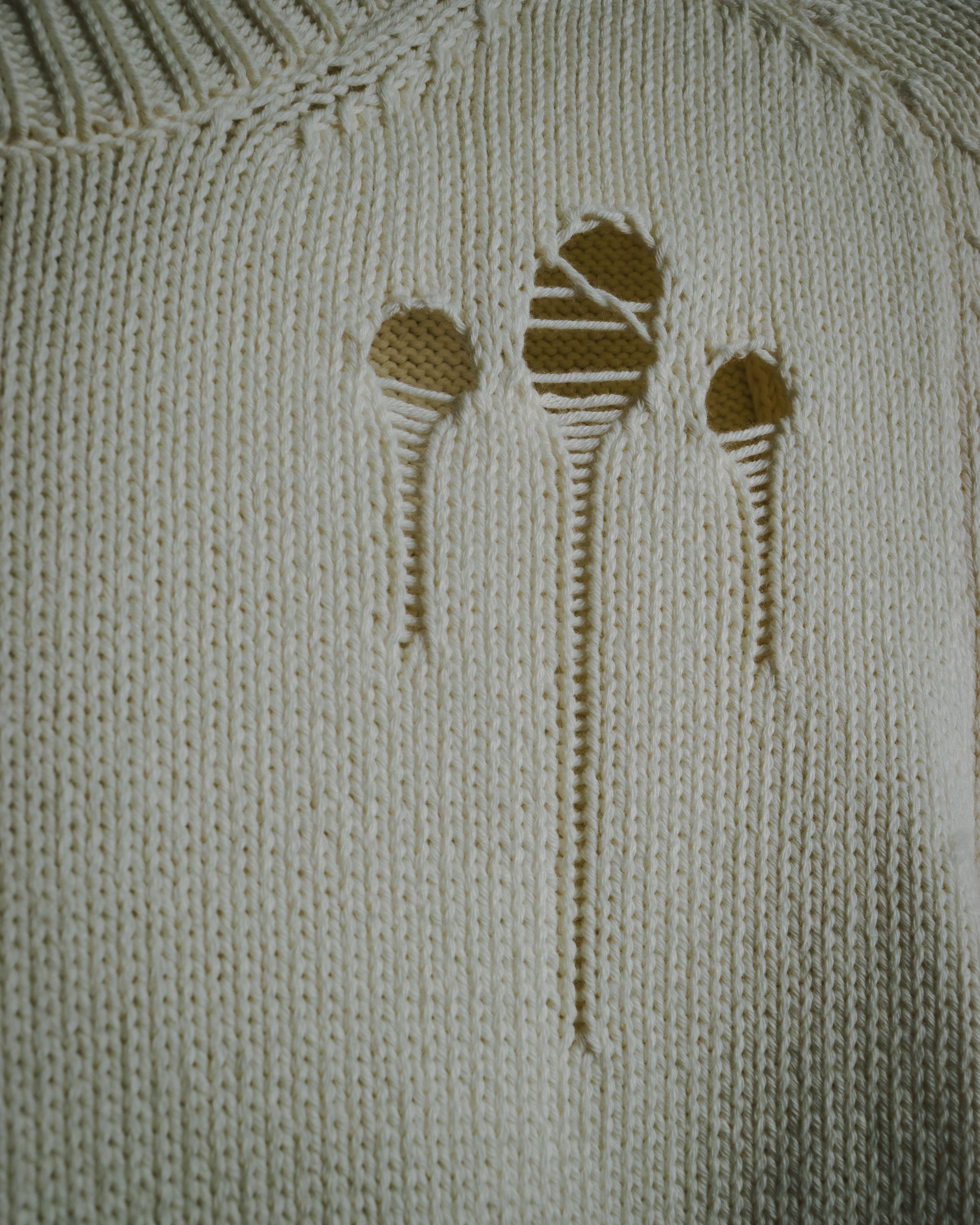 "Maison Margiela" 2022SS Destroyed rib-knit sweater