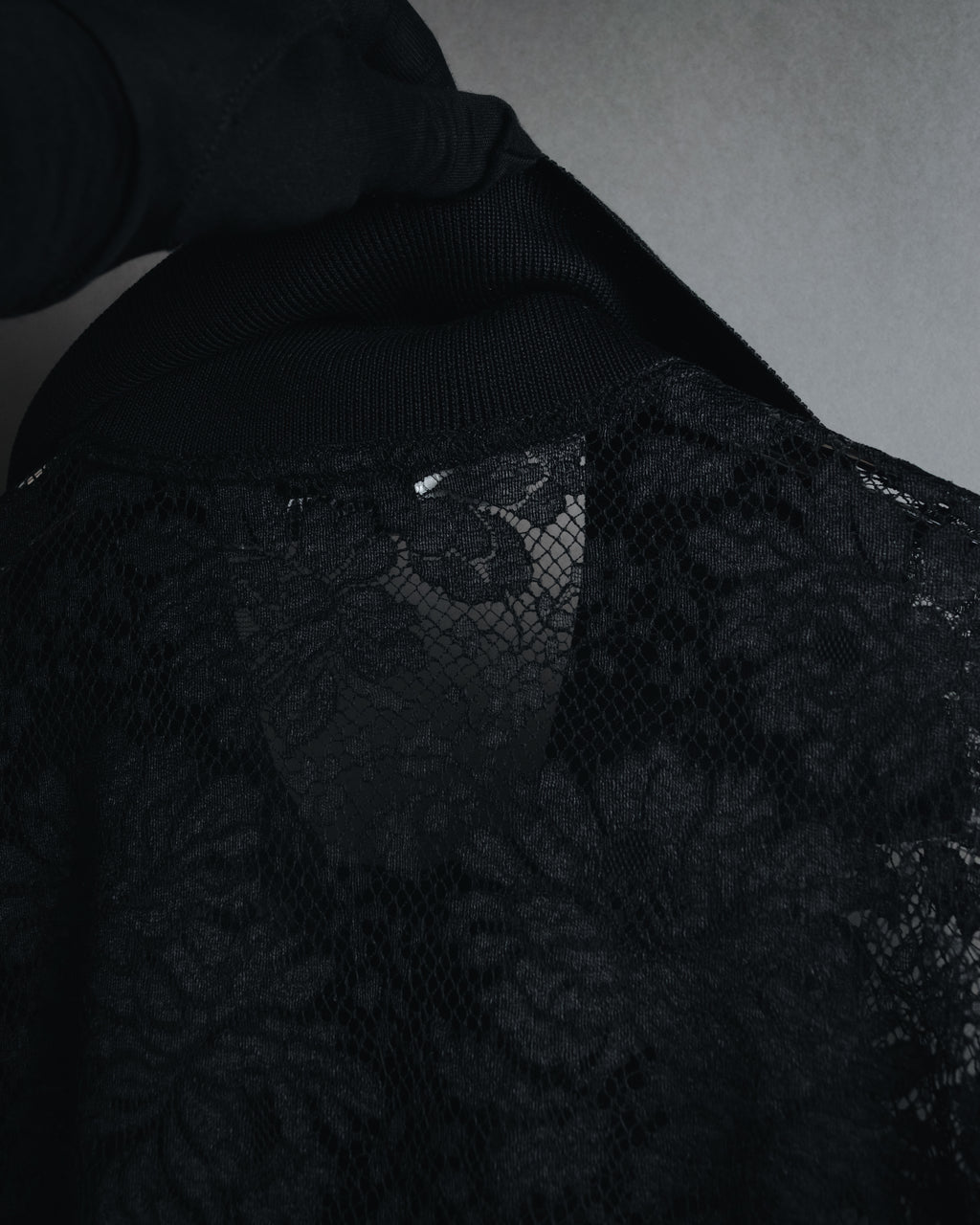 "VALENTINO MISS V" Late 80s botanical lace polo shirt