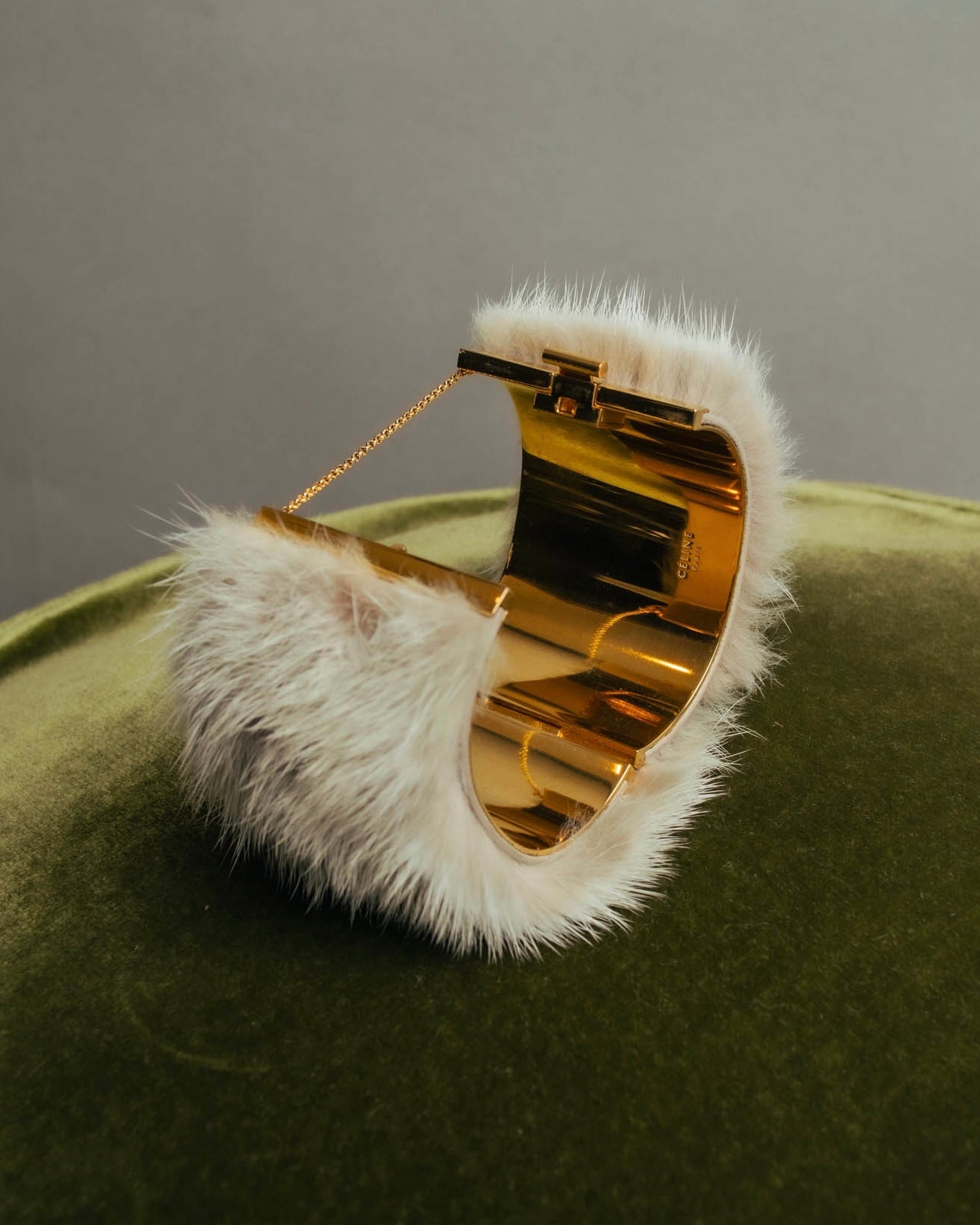 “CELINE” 2010’s Fur covered cuff bracelet