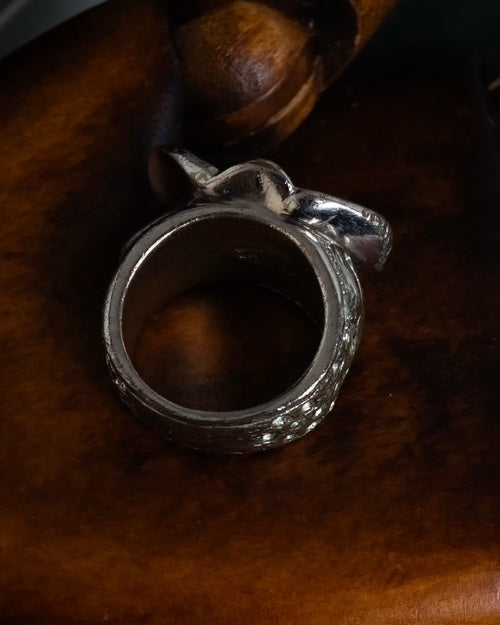 "CHANEL" Camellia motif rhinestone logo design ring