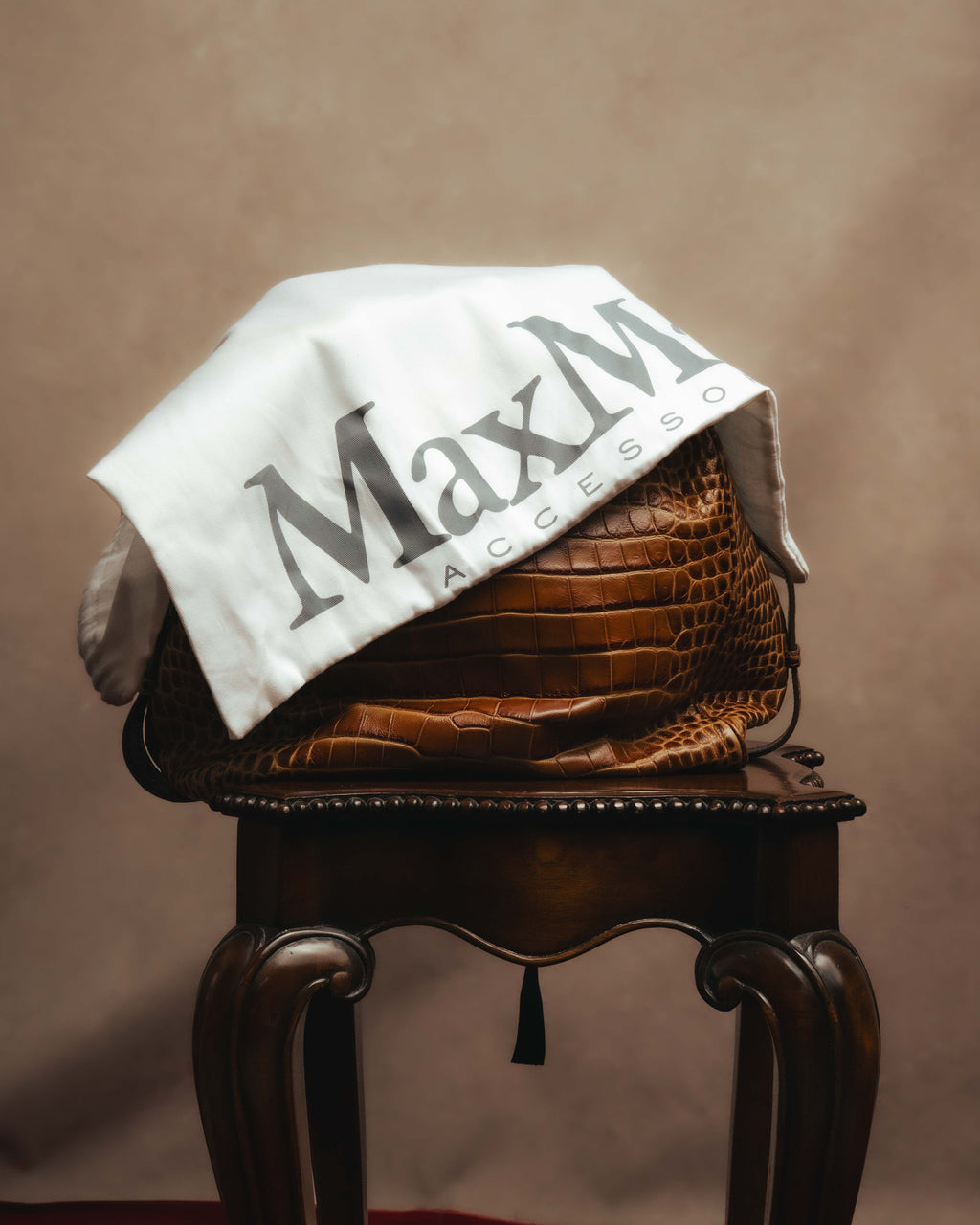 “Max Mara” 00’s-20’s crocodile-embossed 2way backpack