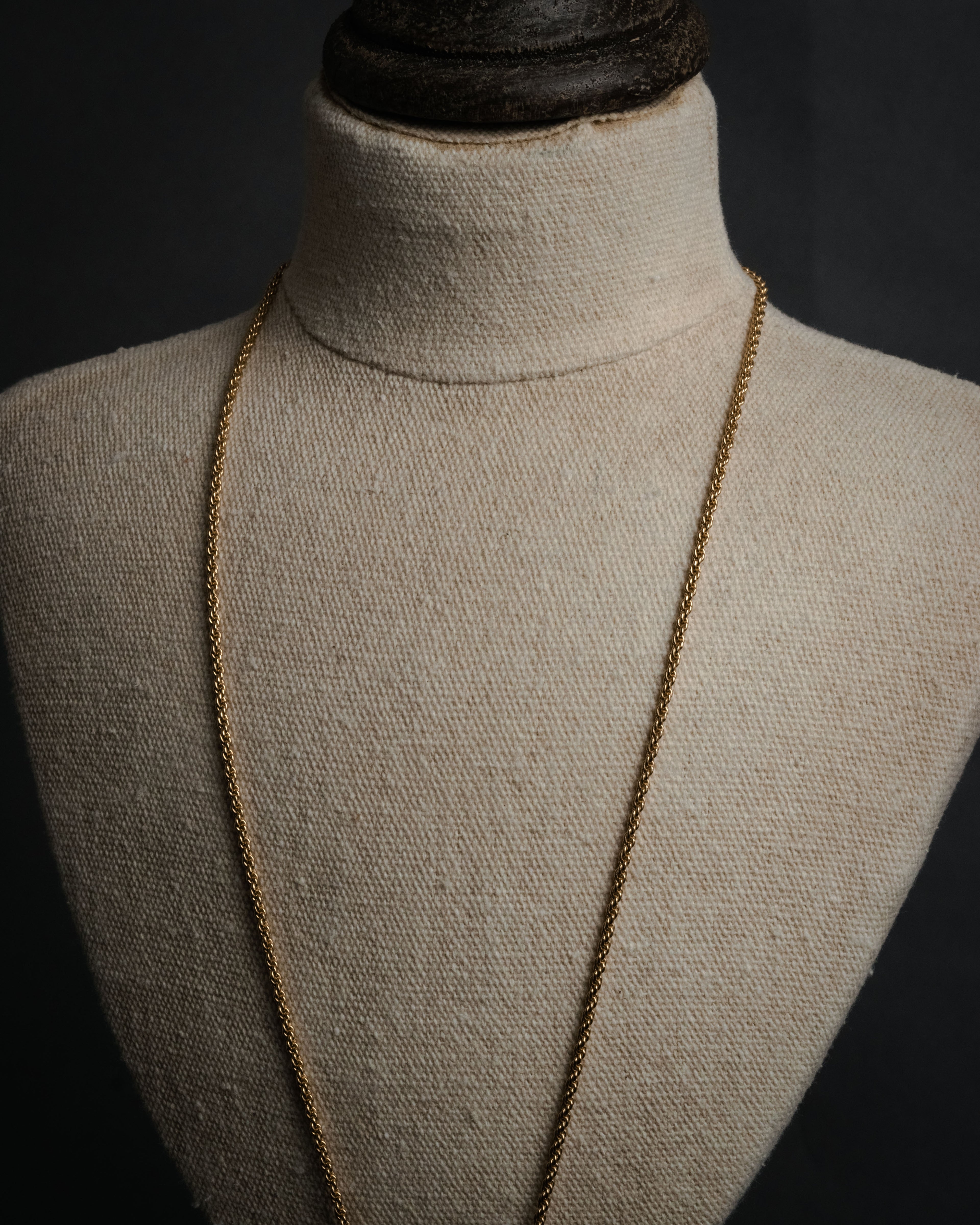 “Christian Dior” 90’s Dune charm long necklace