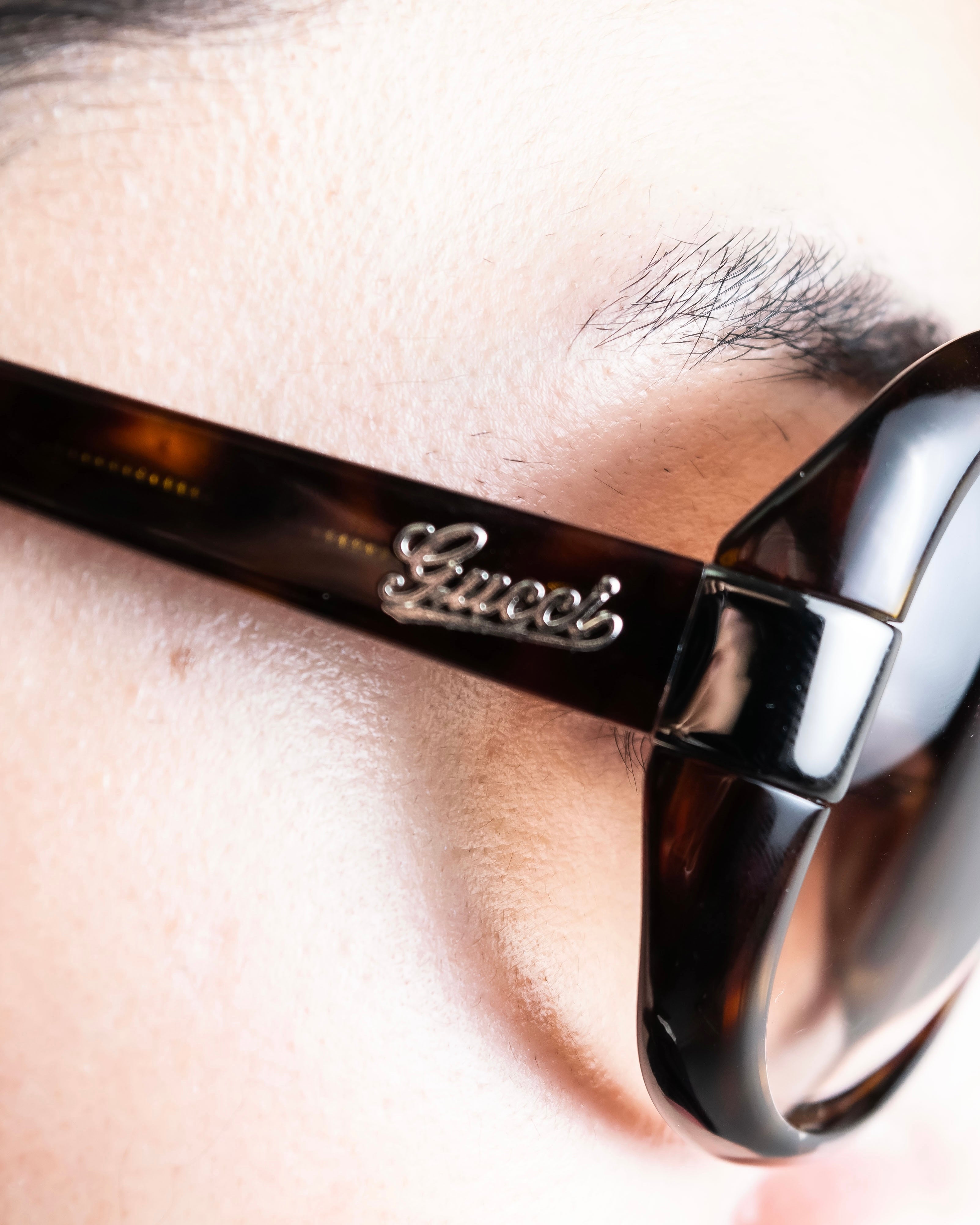 "GUCCI"Butterfly frame gradient lens sunglasses