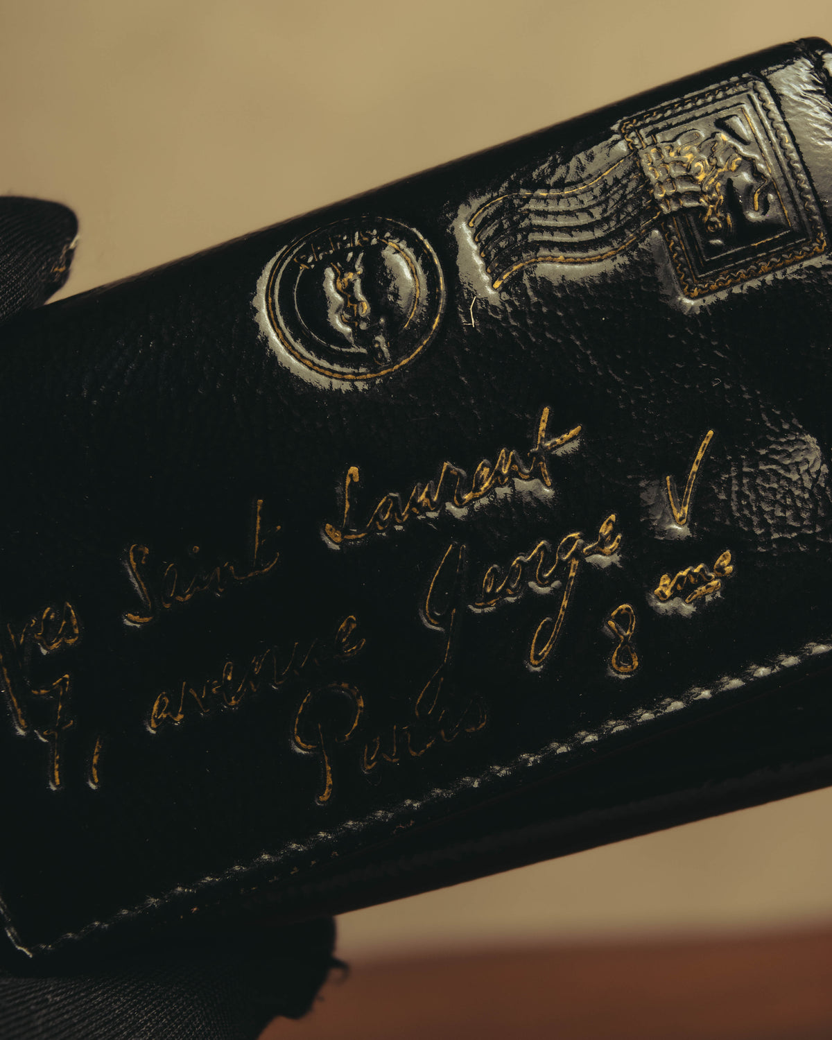 “Yves Saint Laurent” 00’s-10’s Y-Mail patent leather key case