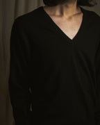 "CELINE" 90’s scottish cashmere v neck knit