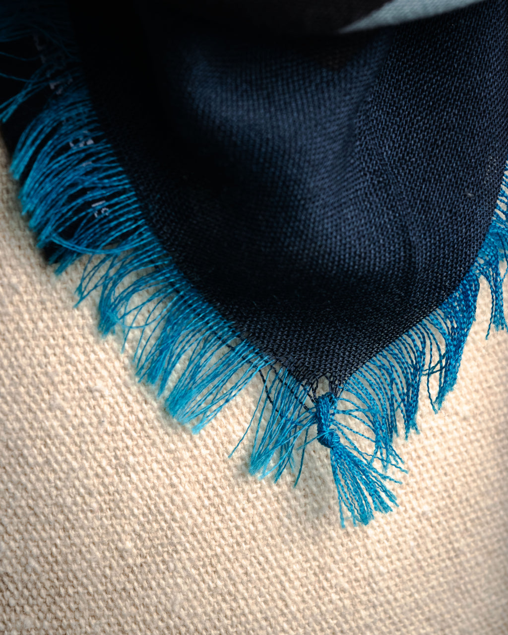 “HERMÈS” 10's-20's Polka dot wool silk fringed stole