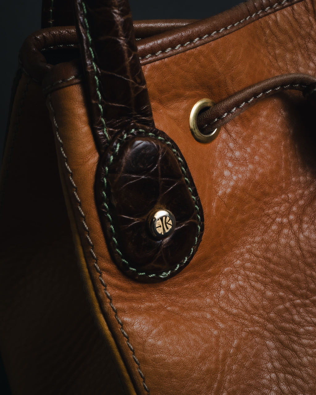 "LOEWE" 90’s drawstring leather bucket bag