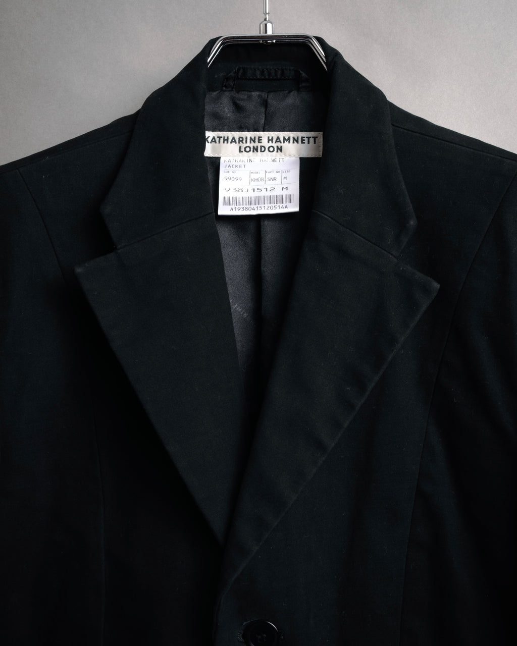 “KATHARINE HAMNETT LONDON”
1995-2005 Structured workwear tailored jacket