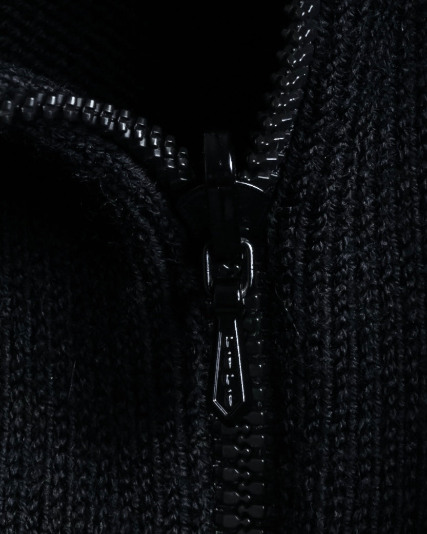 "FENDI" Raglan sleeves short length zip-up knit