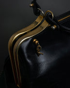 "Roberta Di Camerino" Logo motif charm design modern doctor bag