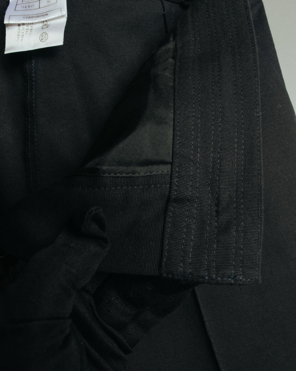 “CHANEL” 2004 Spring grosgrain straight trousers