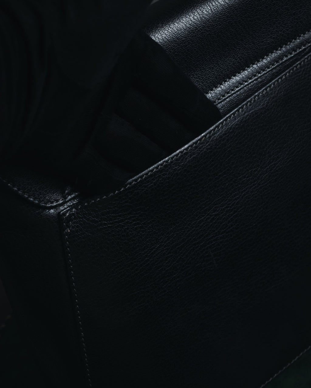 "Salvatore Ferragamo" Mid 90’s archival envelope flap top-handle bag