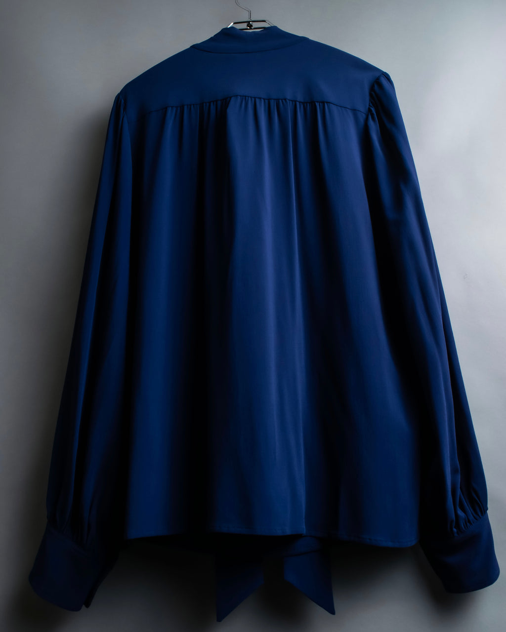 "BALENCIAGA" 16AW Pussy bow sailor shirt