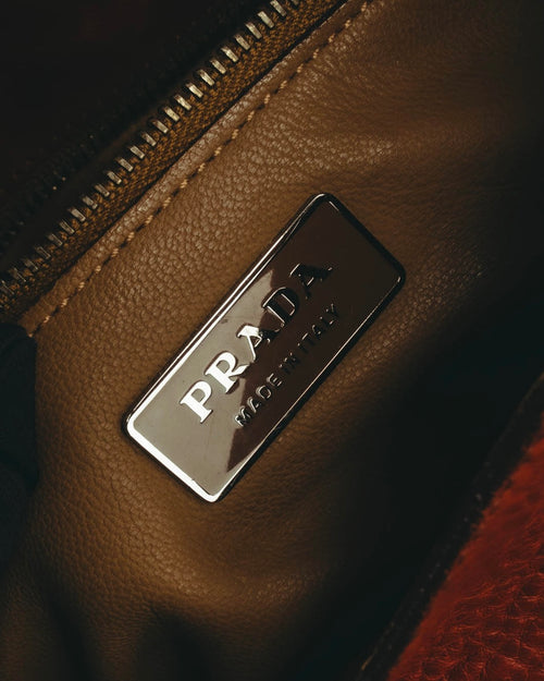 "PRADA" 90's-00's Pebbled leather shoulder bag