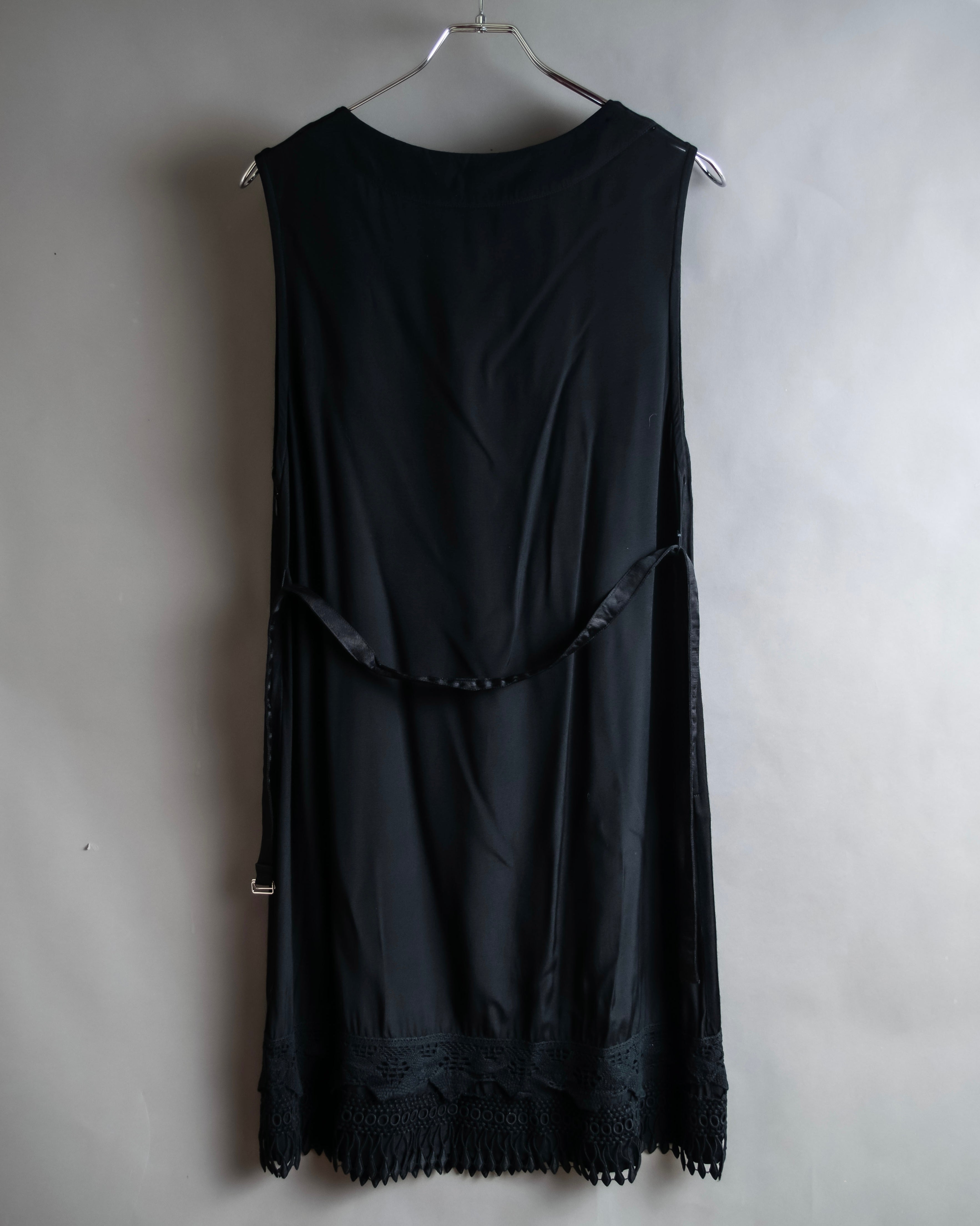 "LIMI feu" Knitted lace design belted sleeveless dress