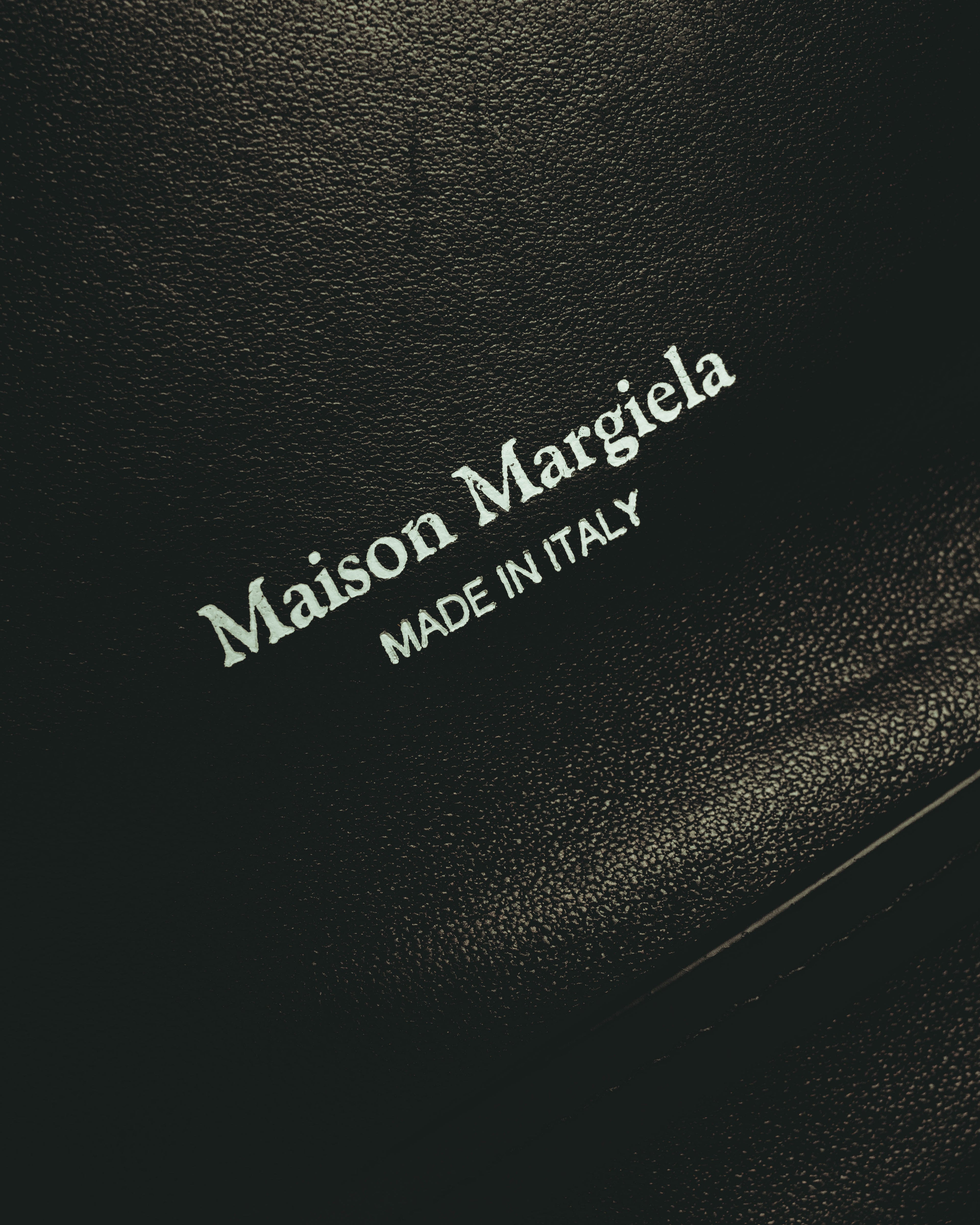 –SPECIAL– "Maison Margiela" 2020's Quilted leather chain shoulder bag