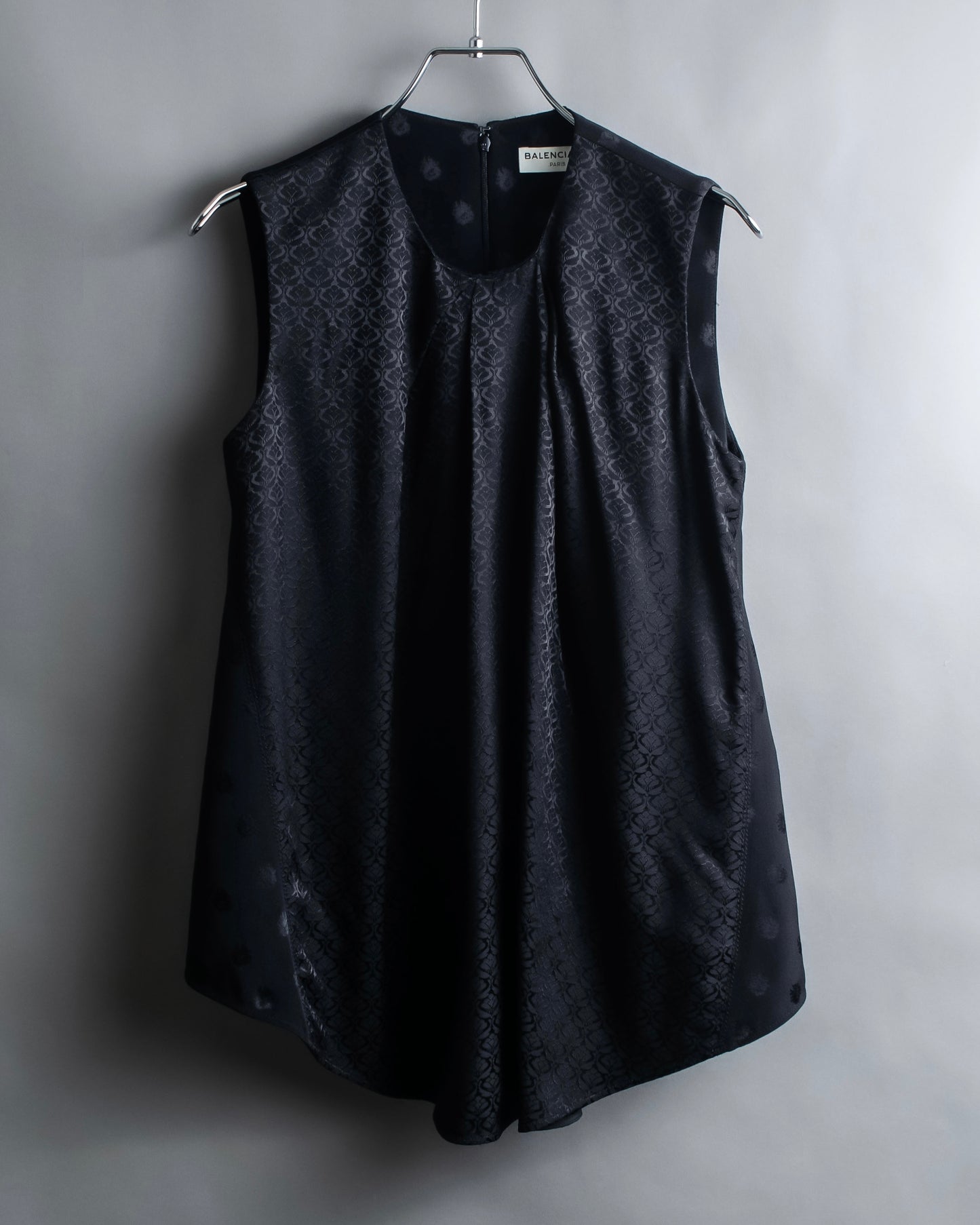 "BALENCIAGA" Gobelin & blurred print sleeveless pullover