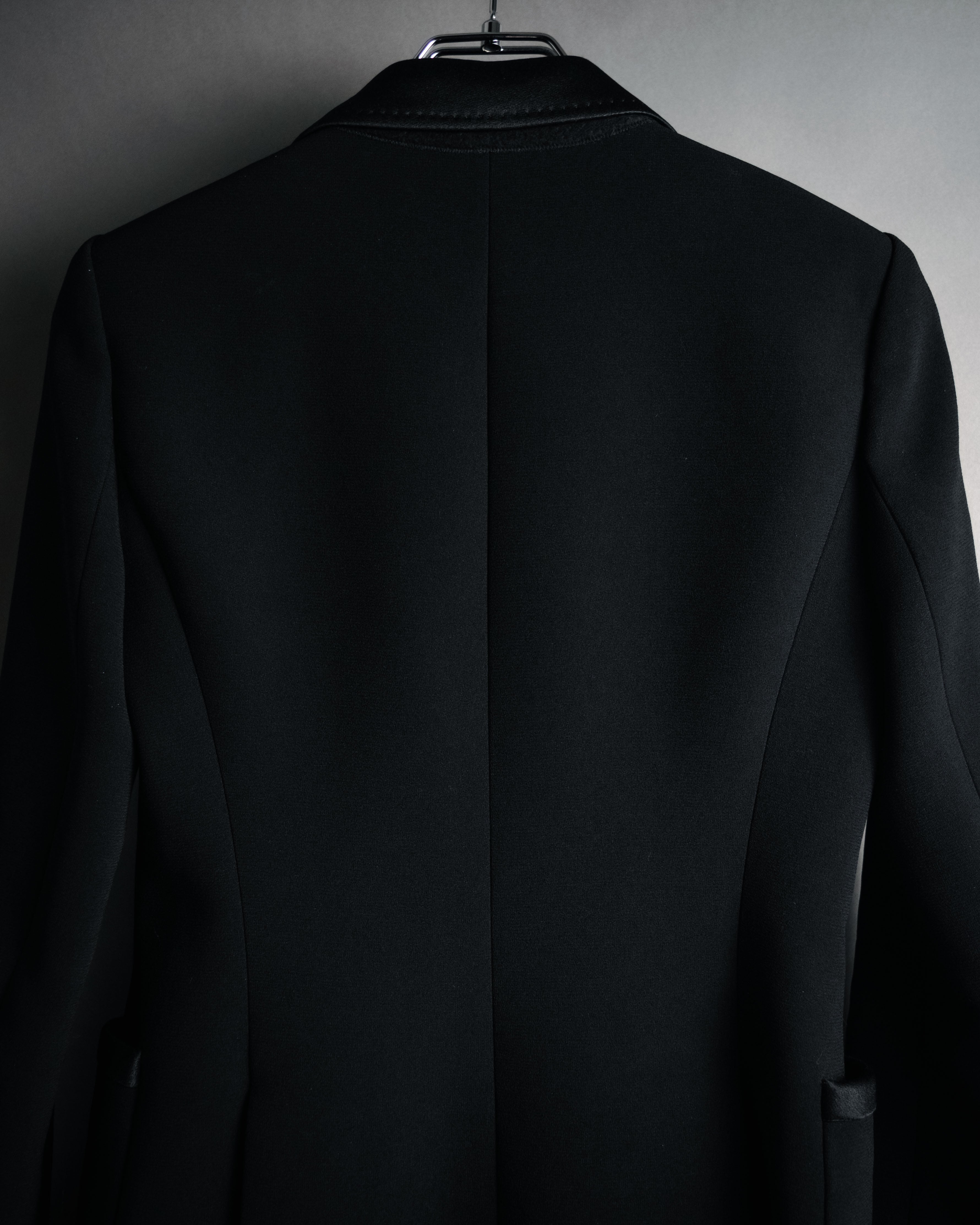 –SPECIAL– “BALENCIAGA” 2006-2012 Sculpted smoking jacket